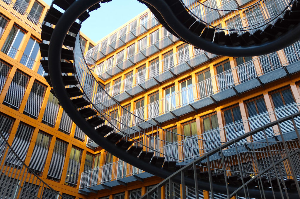 Stadterlebnis München - endlose Treppe